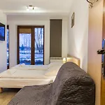 Apartamento Udanypobyt Przy Dolinach E I F Kościelisko