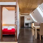 Udanypobyt Przy Dolinach E I F Apartamento Kościelisko