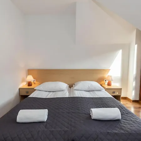 Udanypobyt Przy Dolinach E I F Apartment