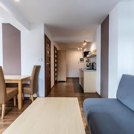Udanypobyt Przy Dolinach E I F Apartment