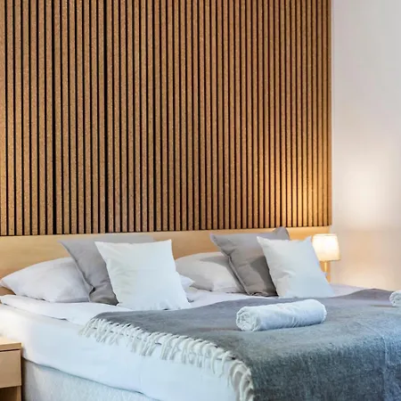 Udanypobyt Przy Dolinach E I F *