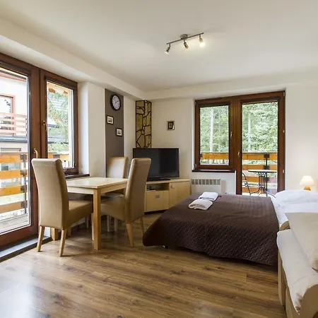 Udanypobyt Przy Dolinach E I F Apartment *