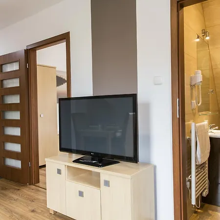 Udanypobyt Przy Dolinach E I F *