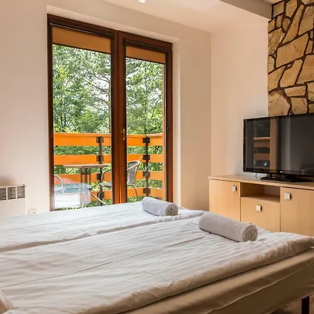 Apartament Udanypobyt Przy Dolinach E I F *