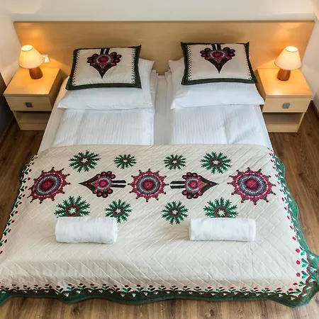 Udanypobyt Przy Dolinach E I F Apartament *