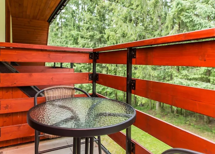 Udanypobyt Przy Dolinach E I F كوشتيليسكا