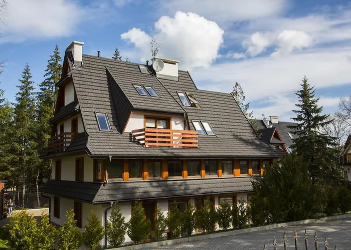 شقة Udanypobyt Przy Dolinach E I F كوشتيليسكا