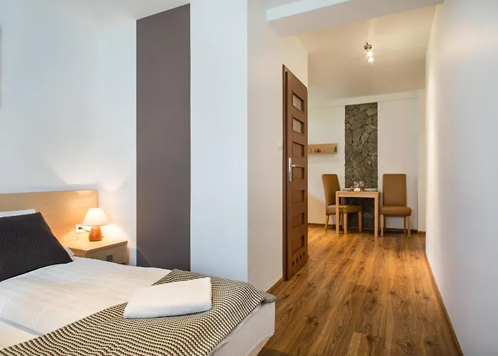 Udanypobyt Przy Dolinach E I F شقة كوشتيليسكا