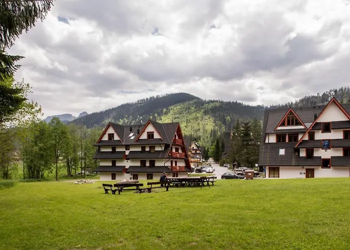 Udanypobyt Przy Dolinach E I F * كوشتيليسكا